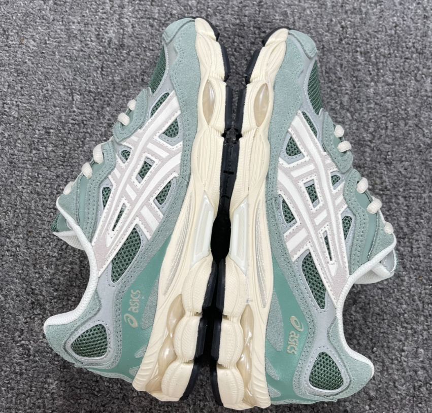 Asics Gel Kayano - 14